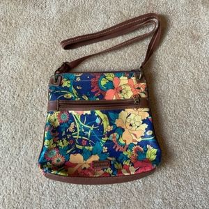 Sakroots Artist Circle Flat Crossbody